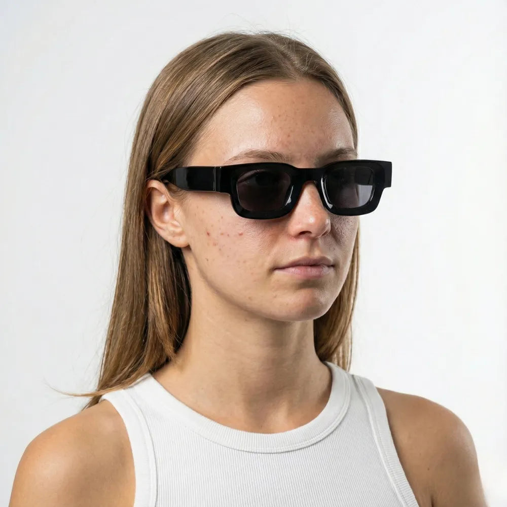 Bold rectangular acetate sunglasses, close-up detail — HARO Côte d'Azur Menton